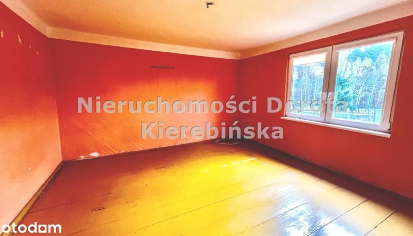 Dom wolnostojący na działce 957 m2, Tomaszów - cena 215 000...