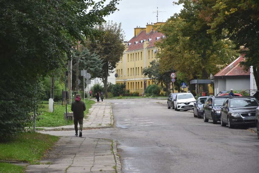 Ulica Nowowiejskiego w Malborku przed remontem