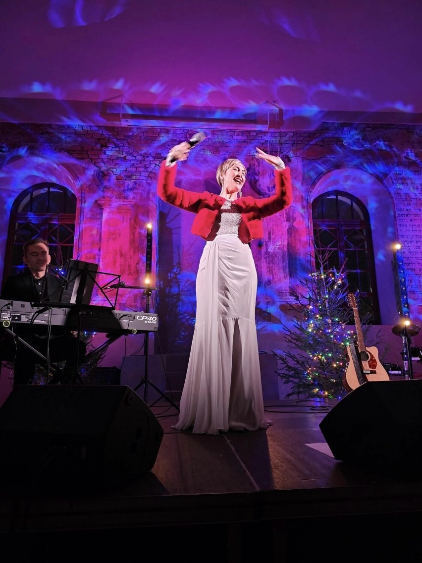 Za nami niepowtarzalny jarmark bożonarodzeniowy z koncertem we Włodawie. Zobacz zdjęcia