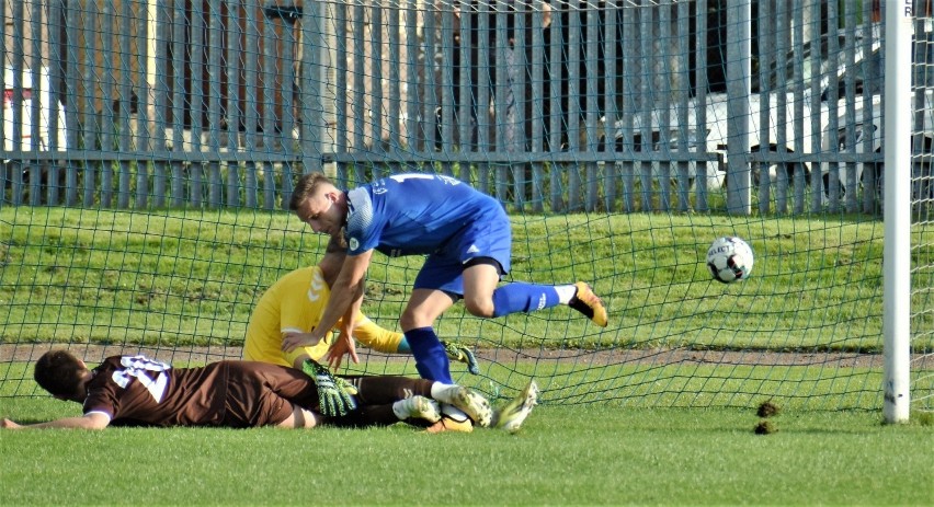 IV liga małopolska, grupa zachodnia: Unia Oświęcim -...