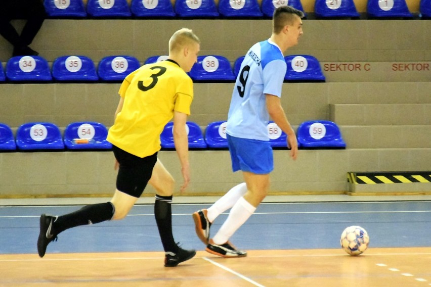 Futsal: Sokół Dębówko zwyciężył w turnieju „Powstańcza Gra 2018”. Zobaczcie zdjęcia 