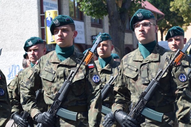 Piknik mundurowy w sobotę! Przysięga, musztra, pokaz sprzętu bojowego, pomoc Ukrainie