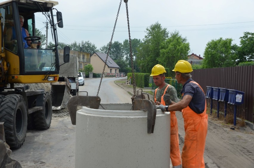 Remont drogi Słonin-Czempiń FOTO