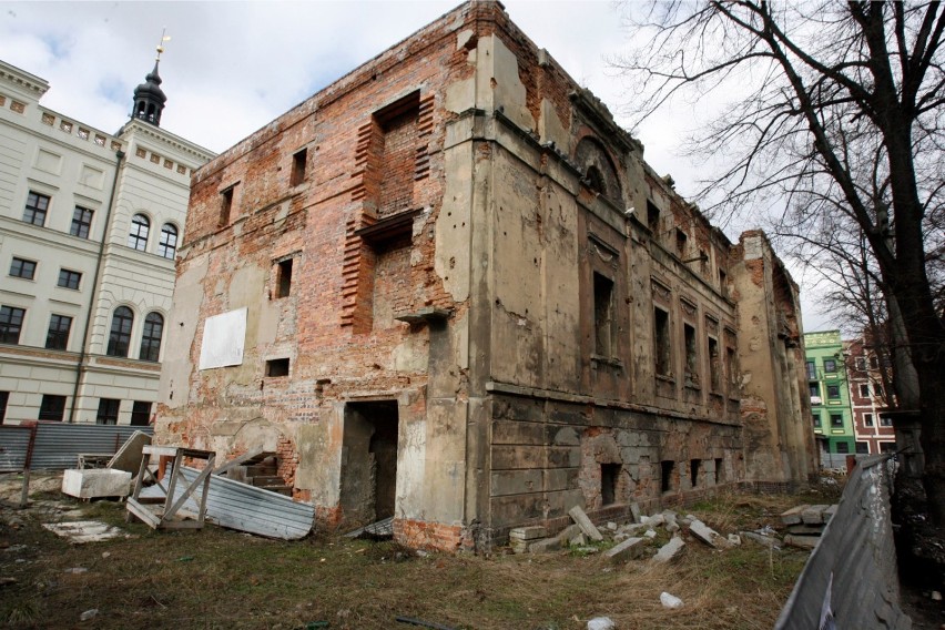 Teatr posiadał już od samego początku do 1933 roku stały...