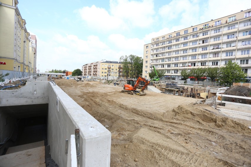 Metro na Wolę. Stacja Młynów jest jeszcze placem budowy. Pojedziemy nią najwcześniej za rok