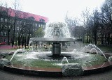 Fontanna na placu Hlonda w Katowicach