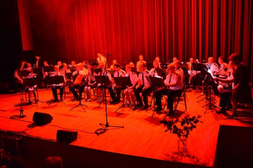 Zduńska Wola. Miejska Orkiestra Dęta zagrała koncert w Ratuszu [zdjęcia]