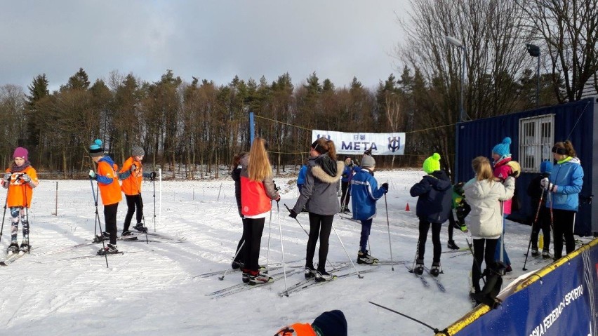 Sukces młodych narciarzy Cartusii w wojewódzkich finałach Igrzysk Dzieci i Młodzieży - ZDJĘCIA