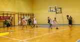W Cieszynie rozpoczyna się turniej finałowy o wejście do II ligi koszykówki