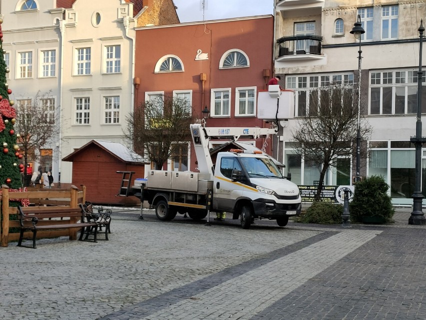 Tak wyglądają przygotowania do Jarmarku św. Mikołaja w...