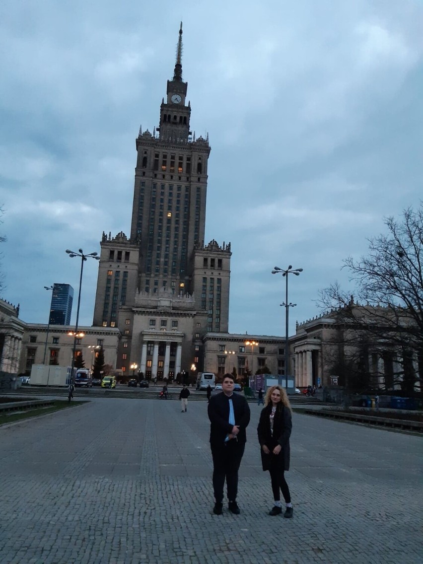 Wielki sukces licealistów! Jagna Jaśkowiak i Antoni Królik finalistami ogólnopolskiego konkursu!