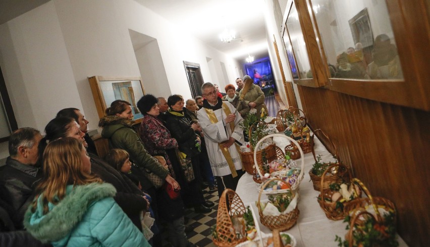 Poświęcenie pokarmów w kościołach w Rzeszowie. Zobacz galerię zdjęć