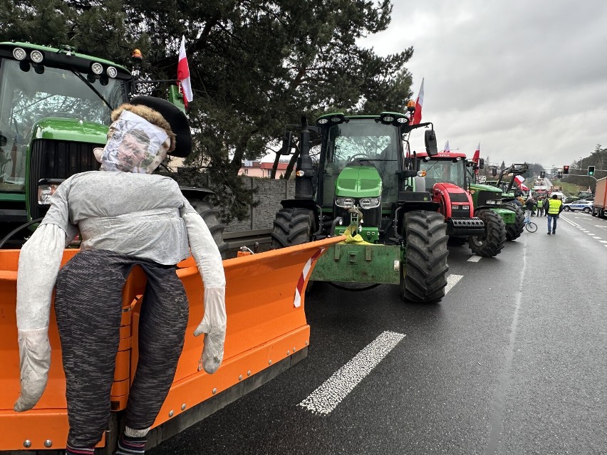 Protest rolników na DK 12 w powiecie kaliskim. Będą utrudnienia w ruchu 