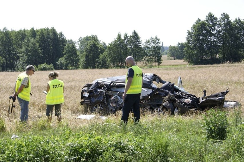 Myśliwiec koło Wąbrzeźna. Wypadek na przejeździe kolejowym