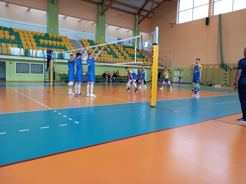 Volley Radomsko czwarty w turnieju siatkarskim w Rząśni. ZDJĘCIA