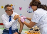 Pomorscy lekarze i urzędnicy zachęcają do szczepień przeciw grypie