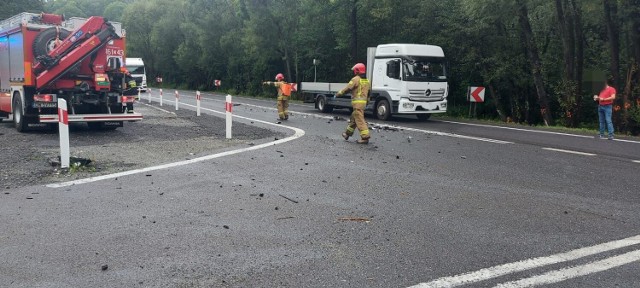 Droga DK8 zablokowana po wypadku w Szczytnej