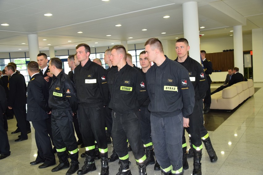 Strażacy świętowali w Centralnej Szkole Państowej Straży Pożarnej ZDJĘCIA