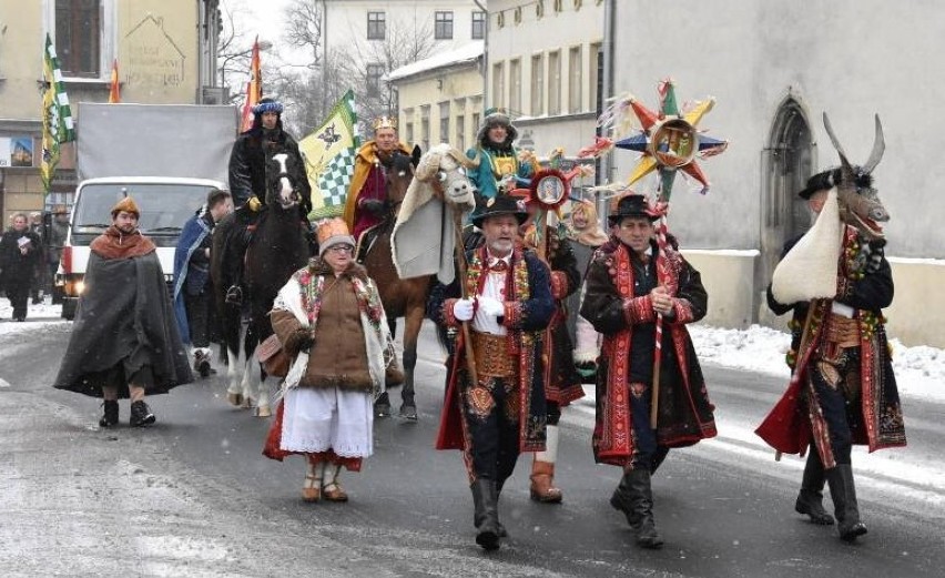 Orszaki Trzech Króli w Oświęcimiu mają tradycją od 2015...