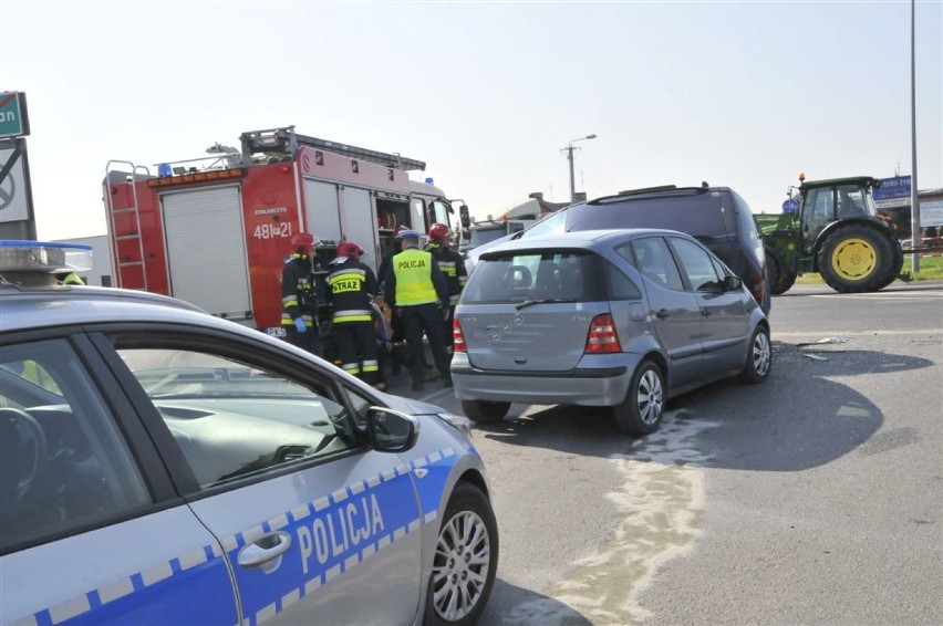 Wypadek na skrzyżowaniu ul. Wielichowskiej z drogą krajową...