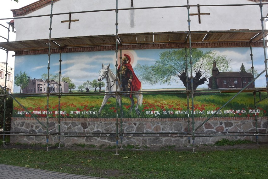 Granowo: Niezwykłe murale ozdobiły Granowo. Ich symboliczne odsłonięcie już za kilka dni