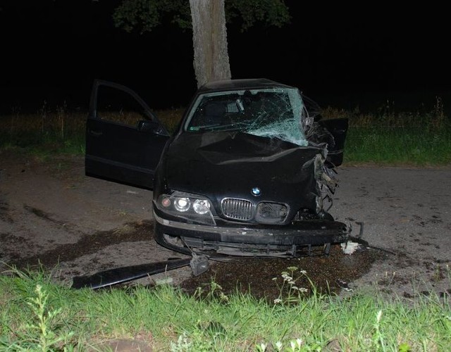 26-letni, nietrzeźwy kierowca bmw zginął na miejscu