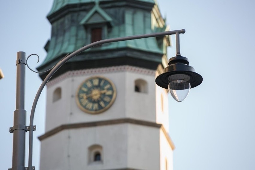 Kraków w najbliższych latach wymieni prawie 20 tysięcy lamp sodowych na ledowe. Ma to przynieść 4 mln zł oszczędności