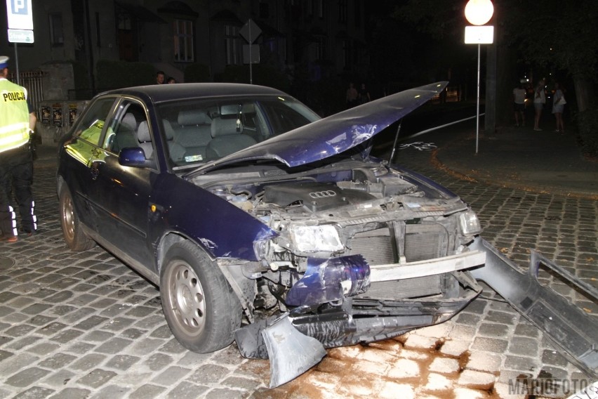 Zderzenie aut na ul. Grunwaldzkiej w Opolu [zdjęcia]