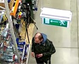 Zabrze: Ukradli elektronarzędzia z marketu budowlanego. Rozpoznajesz ich? ZDJĘCIA