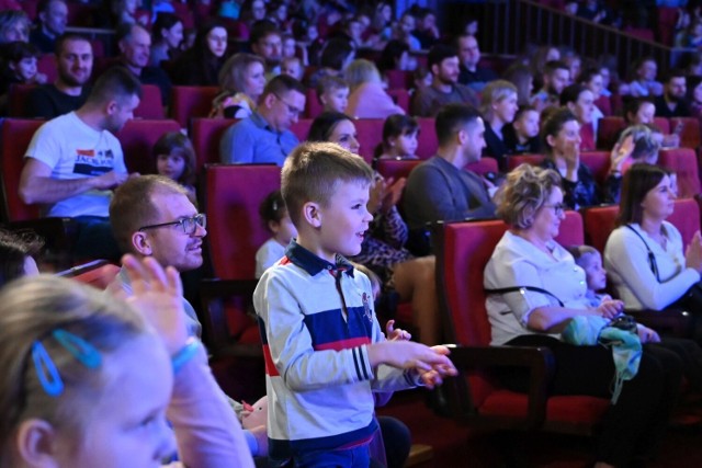 Świnka Peppa w Kielcach. Na spektaklu w Kieleckim Centrum Kultury były tłumy!