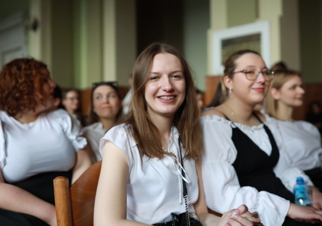 Zakończenie roku szkolnego 2022/2023 klas maturalnych I LO w Piotrkowie