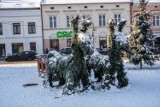 Zimowe ulice Skierniewic zapraszają na spacer. Zima w mieście bywa magiczna