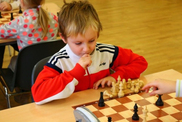 Turniej w Jastrzębiu: świetnie grają w szachy