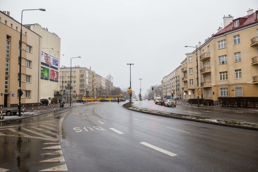 Warszawa bez ludzi. Stolica ponownie opustoszała na Święta [ZDJĘCIA]