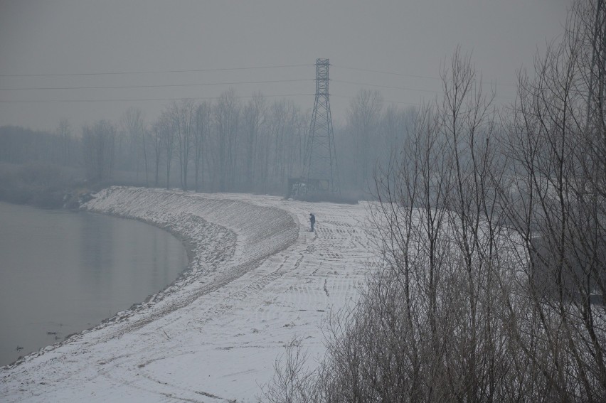 Ostrów. Brzeg Dunajca został wzmocniony                               