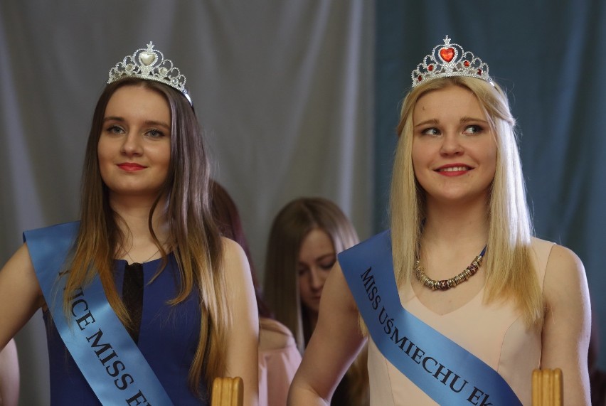 W konkursie Miss Ekonomika wzięło udział 14 uczennic ZSP nr...