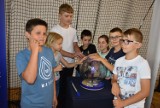 Września: Centrum Nauki Kopernik przyjechało do Wrześni, dając najmłodszym szansę na samodzielne eksperymentowanie