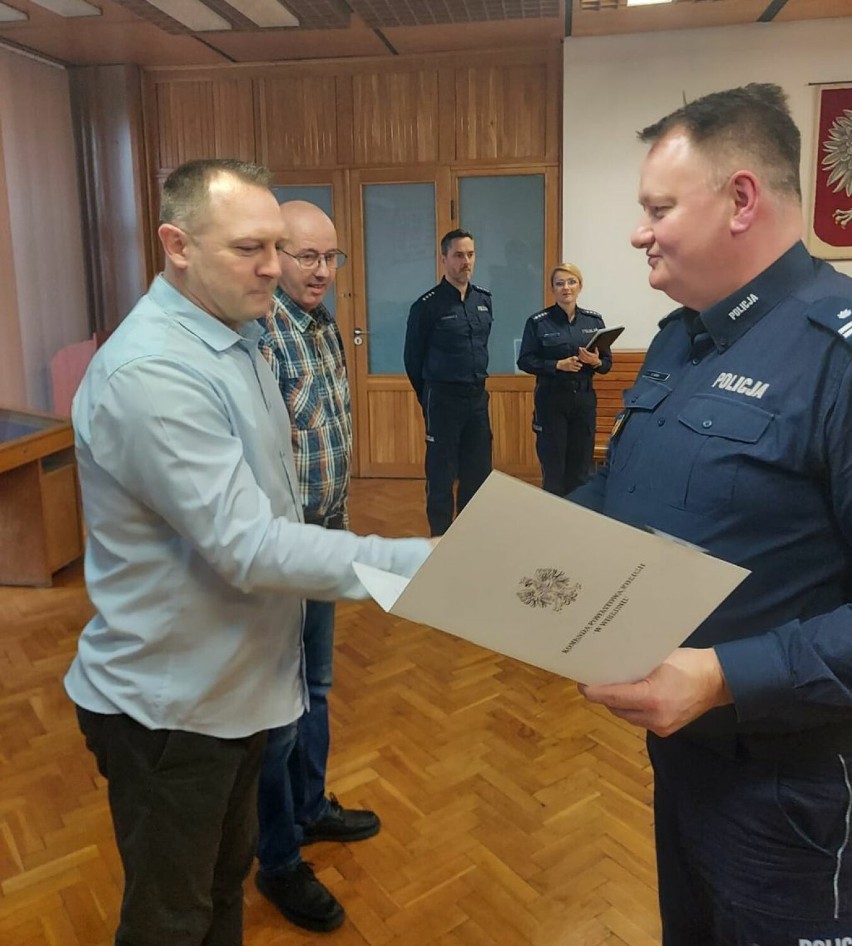 Pożegnali odchodzących na emeryturę wieluńskich policjantów 