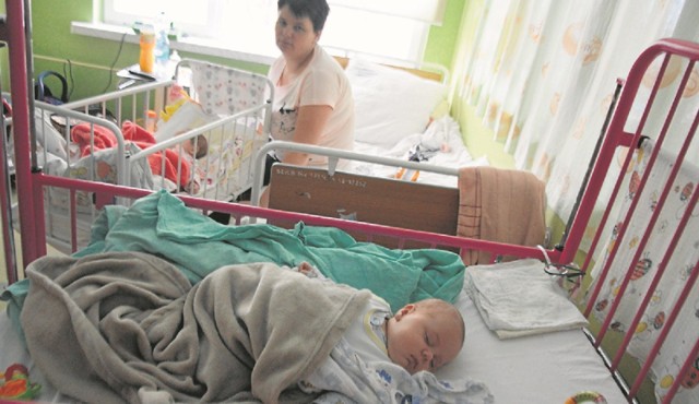 Na oddziale pediatrycznym przebywają głównie niemowlęta. Dla nich miejsce w szpitalu musi się znaleźć, gdyż wymagają szczególnej opieki