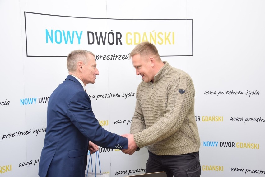 Nowy Dwór Gdański. Delegacja z miasta partnerskiego Sarny z wizytą  na Żuławach
