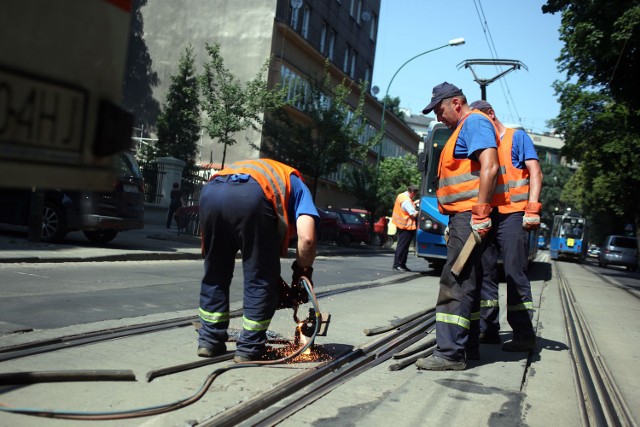 Wybrzuszenie szyny przy ul. Dunajewskiego