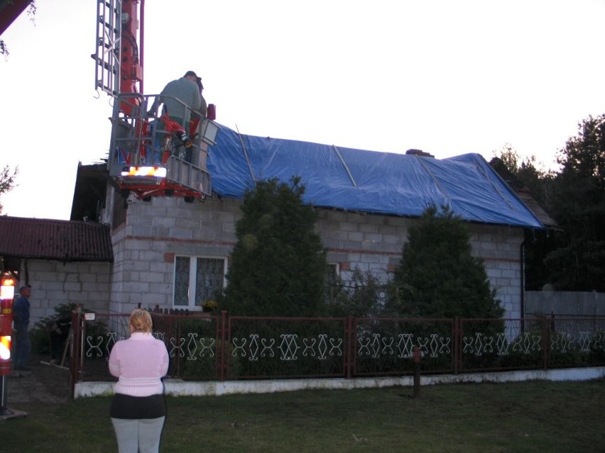 Prawdopodobnie od komina zapalił się dach na budynku mieszkalnym w Jabłonnie koło Rakoniewic