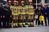Dzień Strażaka w Pucku 2022: 30-lecie Państwowej Straży Pożarnej, urodziny komendanta KP PSP w Pucku, awanse i odznaczenia | ZDJĘCIA, WIDEO