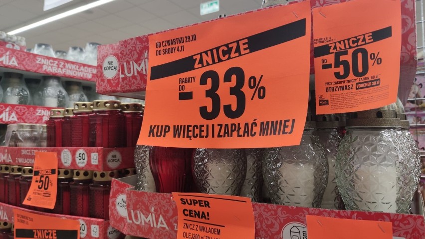 Promocje na znicze w Piotrkowie