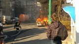 Pożar auta w Poznaniu: Słup ognia i dymu na Teatralce [ZDJĘCIA]