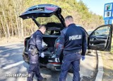 Policjanci odzyskali luksusowe BMW skradzione za granicą