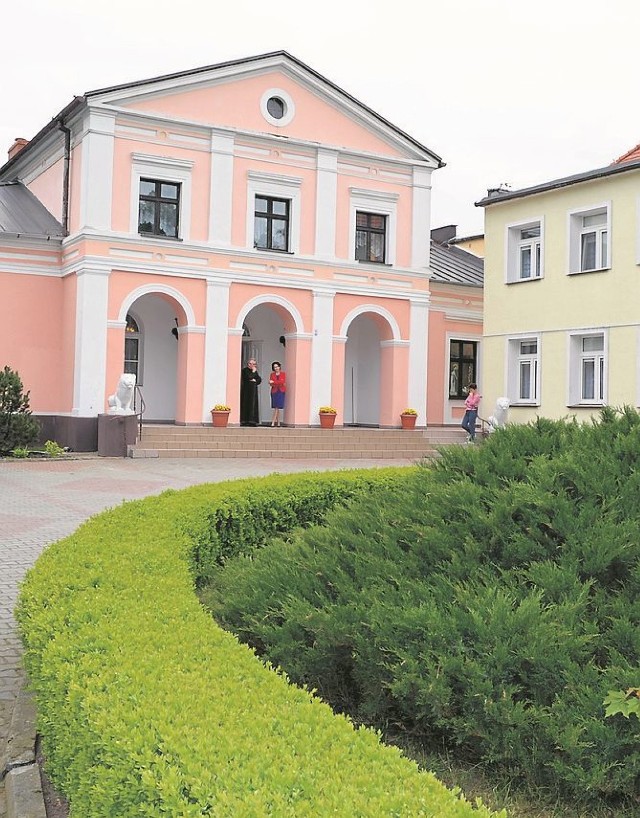 Obiekty są zmodernizowane. DPS  w Tonowie to dziś piękne budynki otoczone parkiem