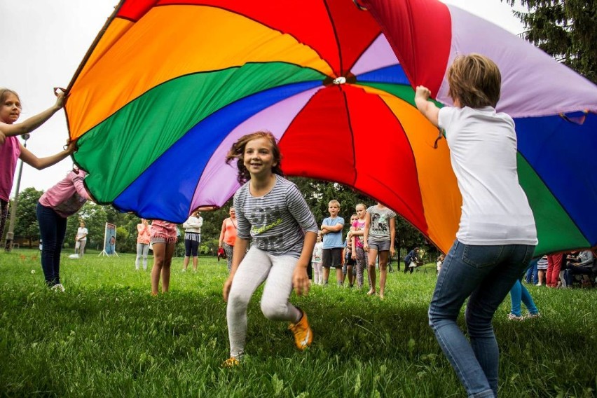 Kolorowe Lato w Mieście z Młodzieżowym Domem Kultury