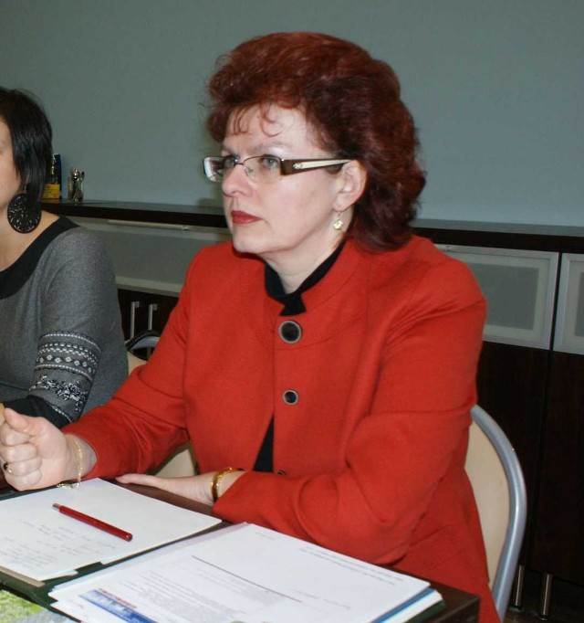 Pracownica Urzędu Marszałkowskiego w Łodzi Dorota Pisarska jest szefową rady nadzorczej PK w Wieluniu