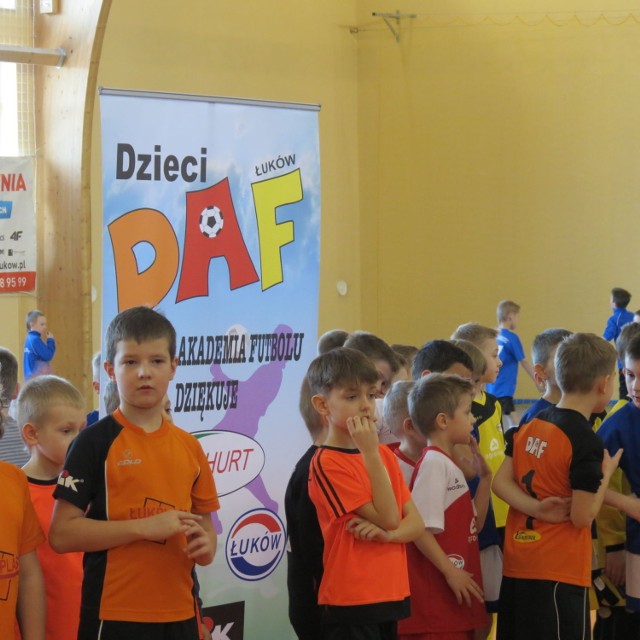 W turnieju grali  m.in. chłopcy z Adamowa, Żelechowa, Międzyrzeca Podlaskiego, Sk&oacute;rca.